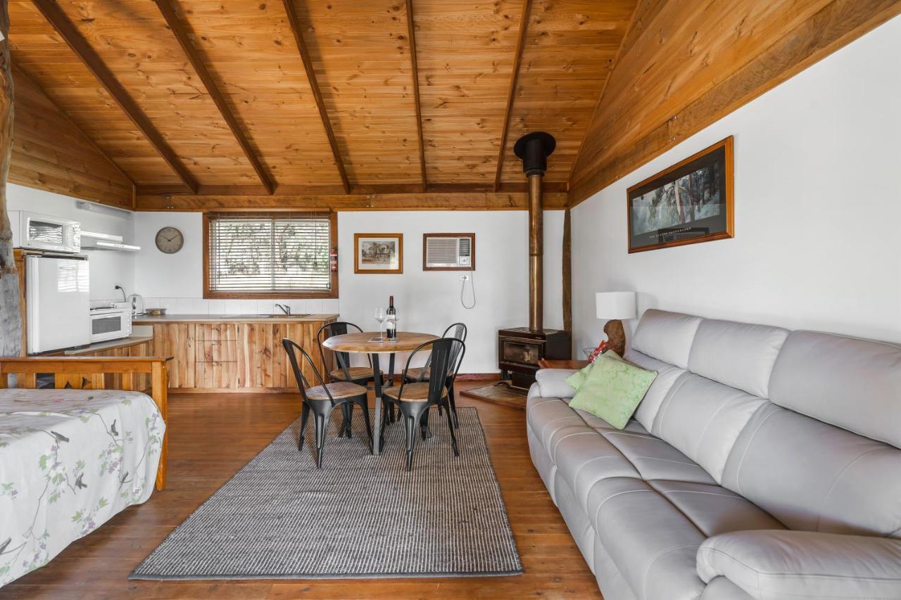 Gaddleen Grove Cottages โวดองกา ภายนอก รูปภาพ
