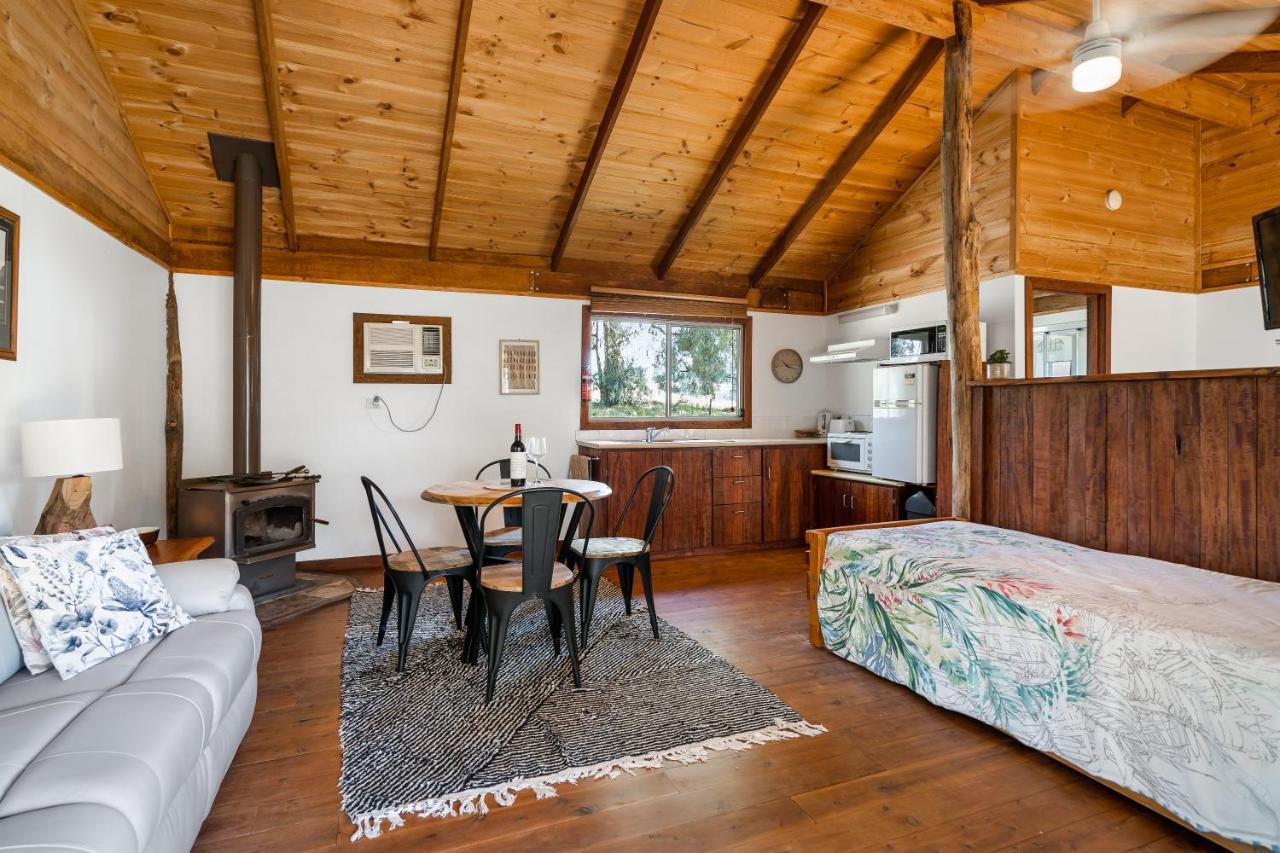Gaddleen Grove Cottages โวดองกา ภายนอก รูปภาพ
